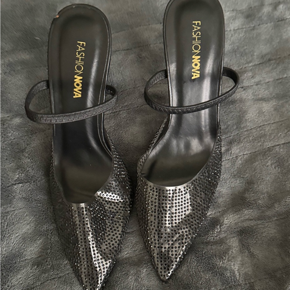 Fashion Nova Black Rhinestone Heels